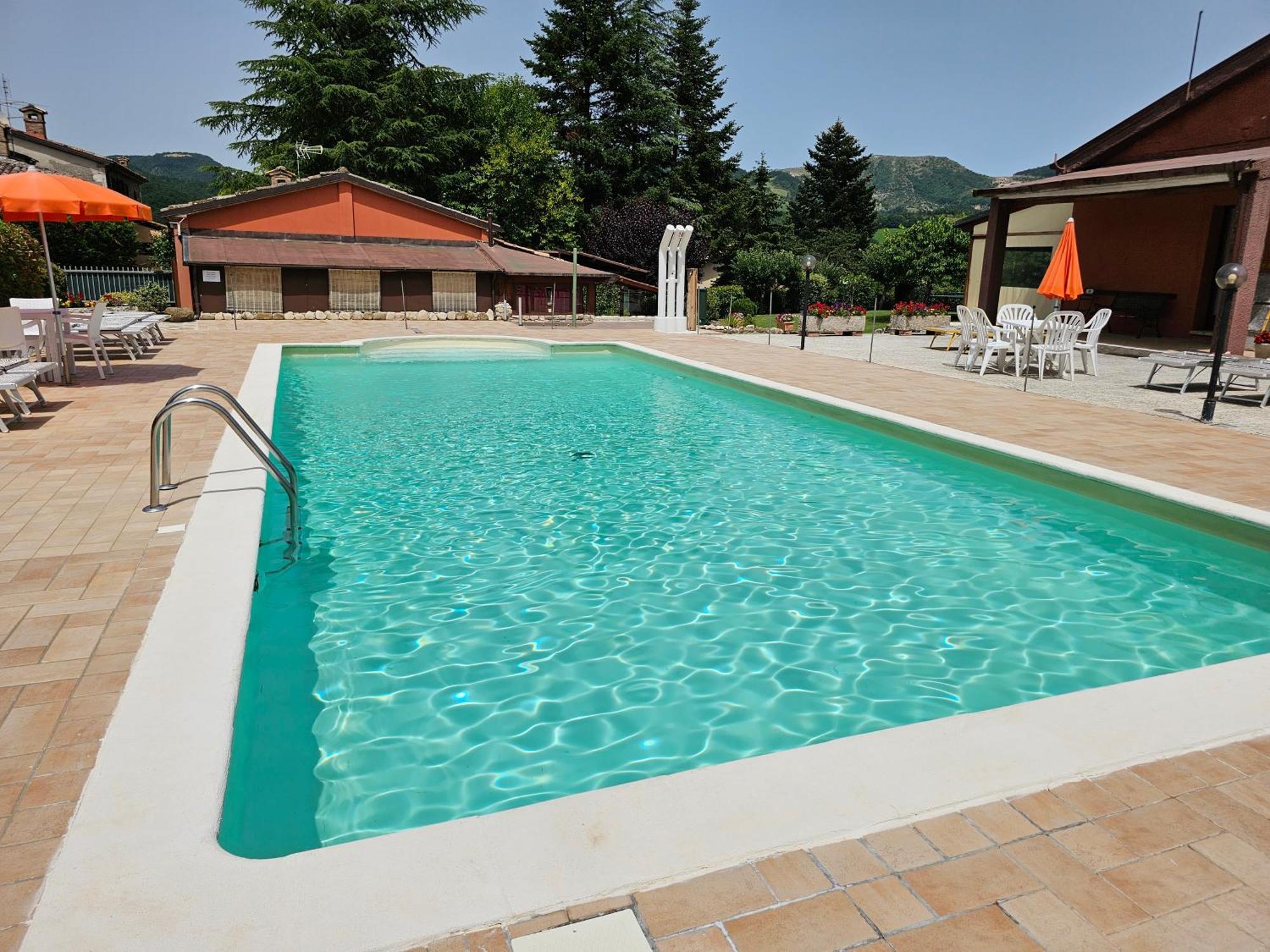 אורבניה Agriturismo Ca Serrantonio - Ferri Appartamento Rossini מראה חיצוני תמונה