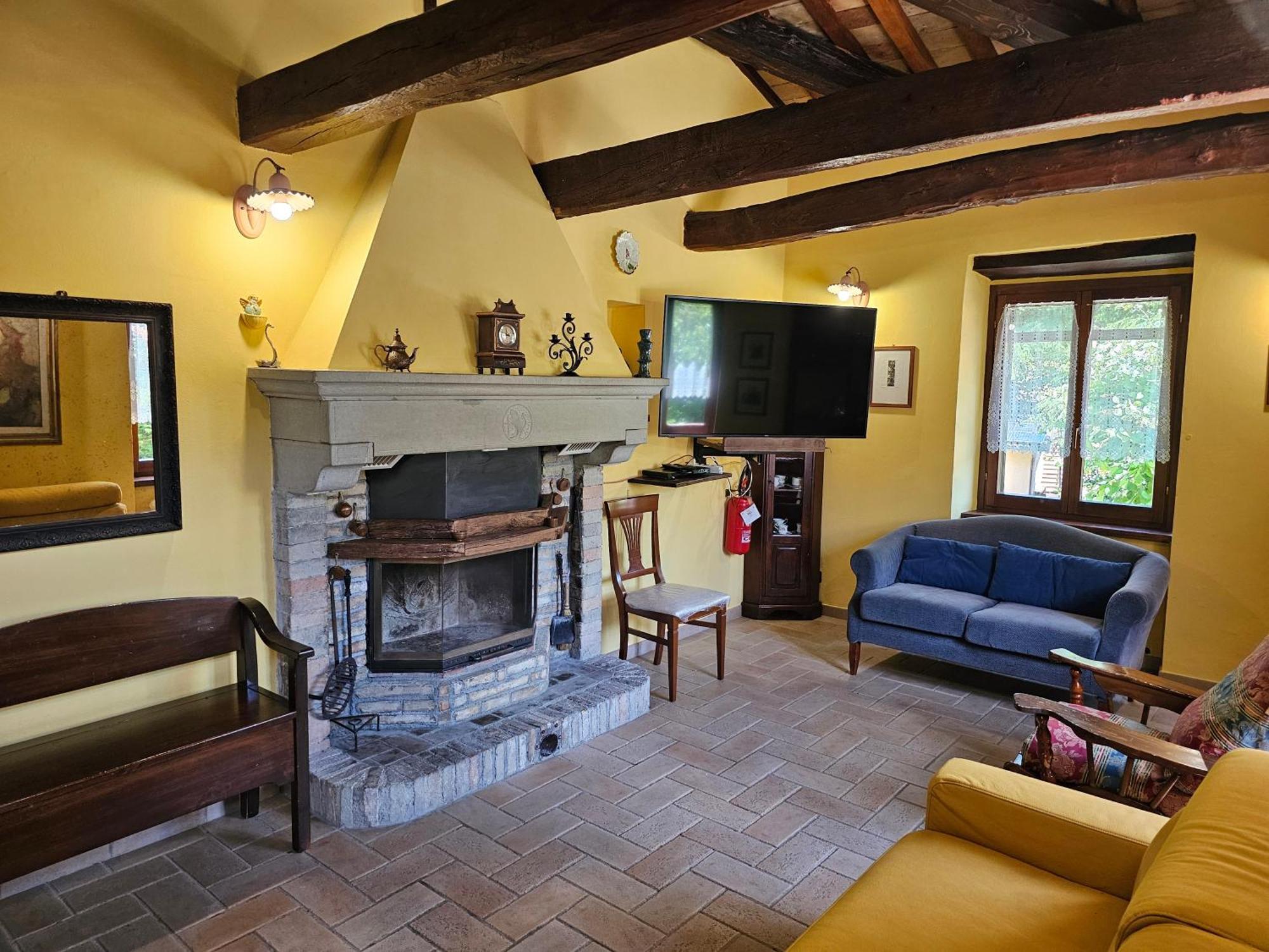 אורבניה Agriturismo Ca Serrantonio - Ferri Appartamento Rossini מראה חיצוני תמונה